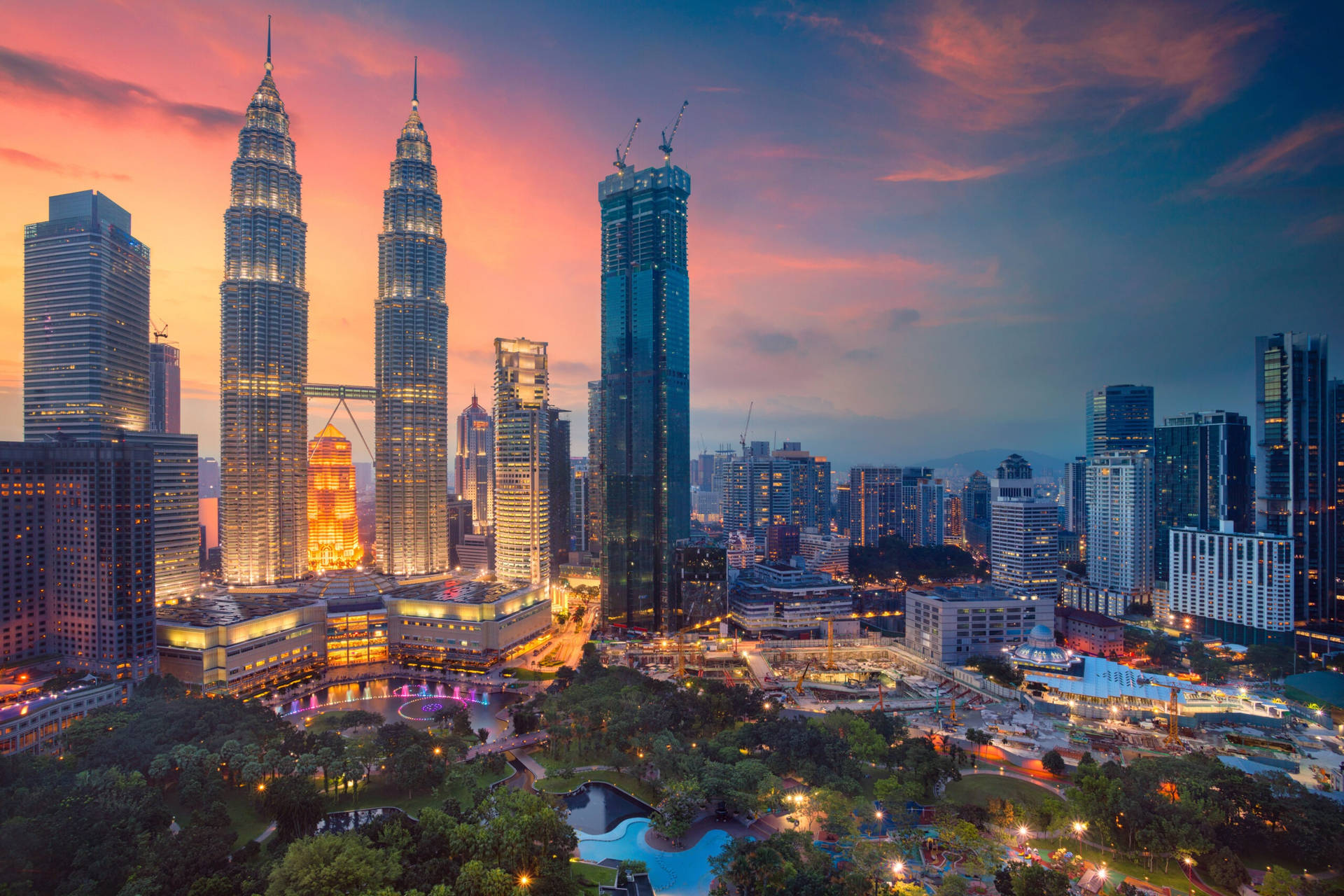 Petronas Towers City View Background