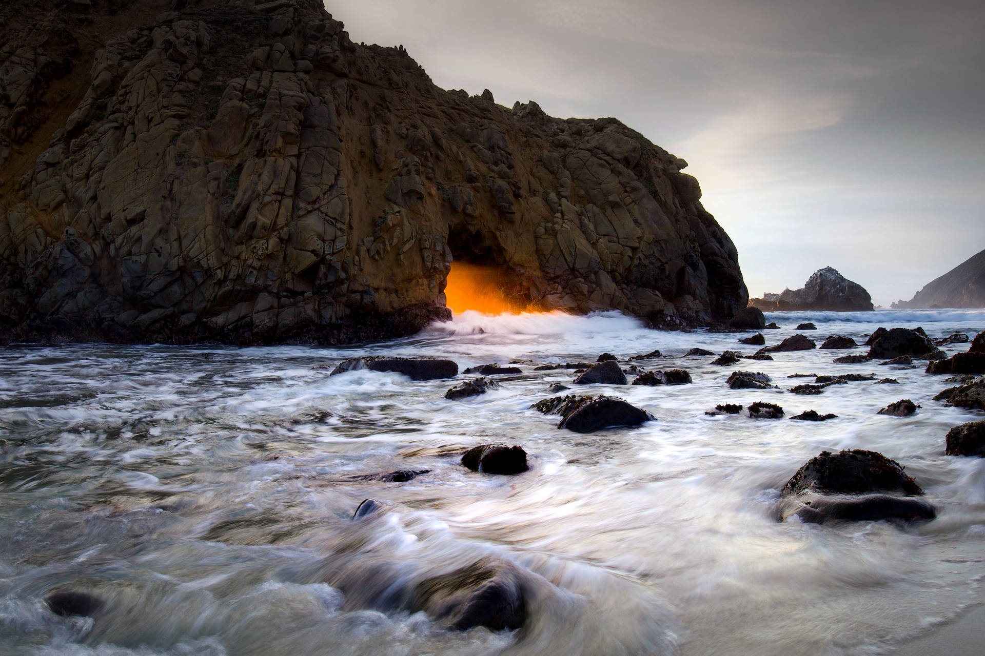 Pfeiffer Beach Ocean Desktop Background