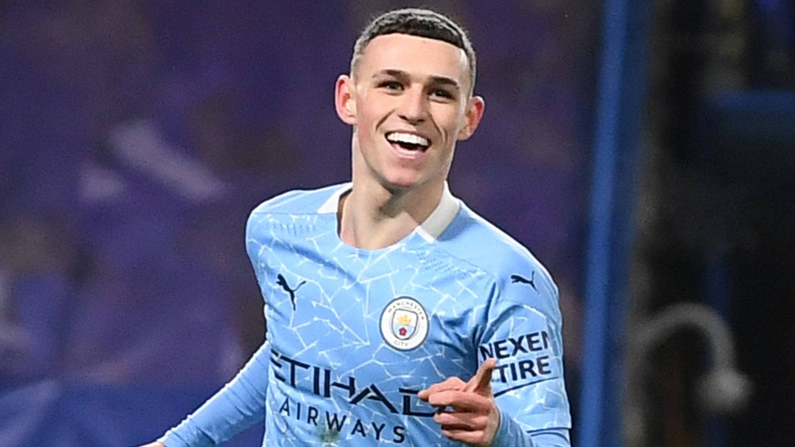 Phil Foden Smiling Background