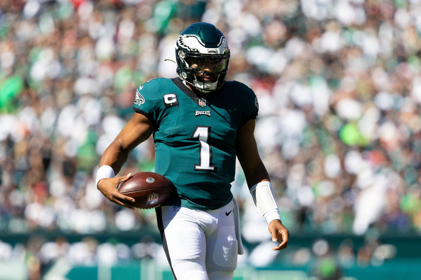 Philadelphia Eagles Quarterback Jalen Hurts Ready To Take Flight Background