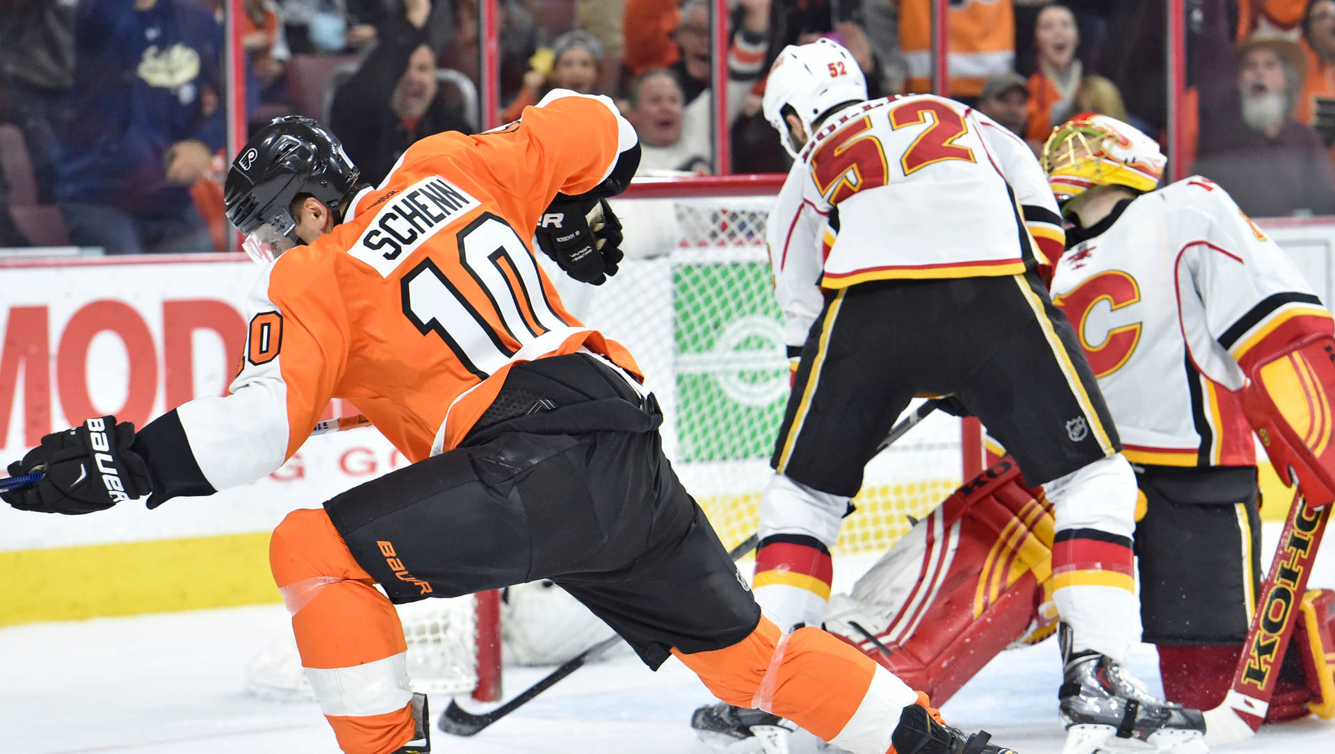 Philadelphia Flyers Brayden Schenn Versus Calgary Back Angle Shot Background