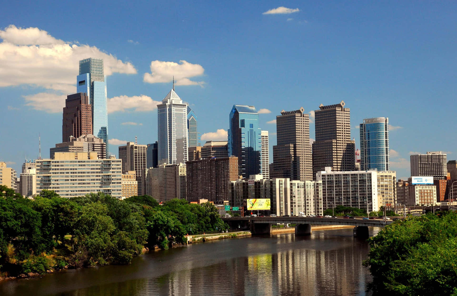 Philadelphia Skyline During Daytime Background