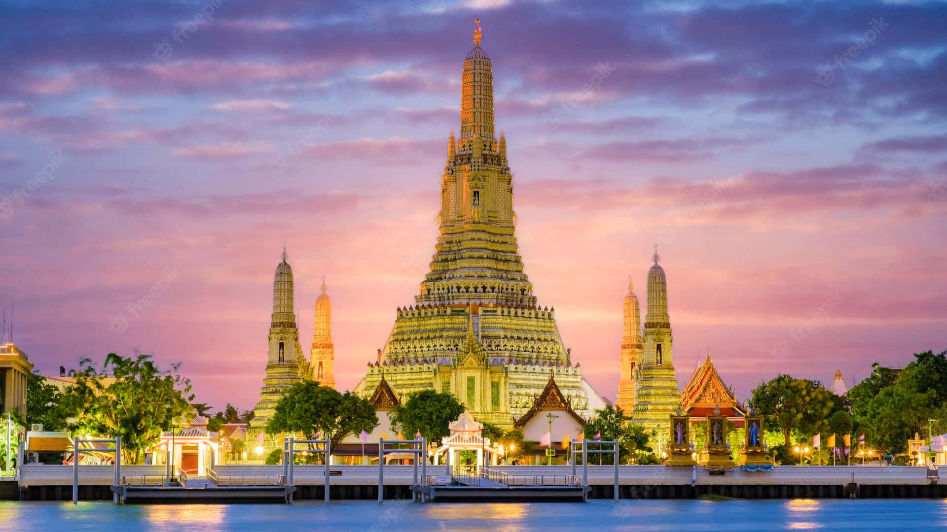 Photograph Of Wat Arun