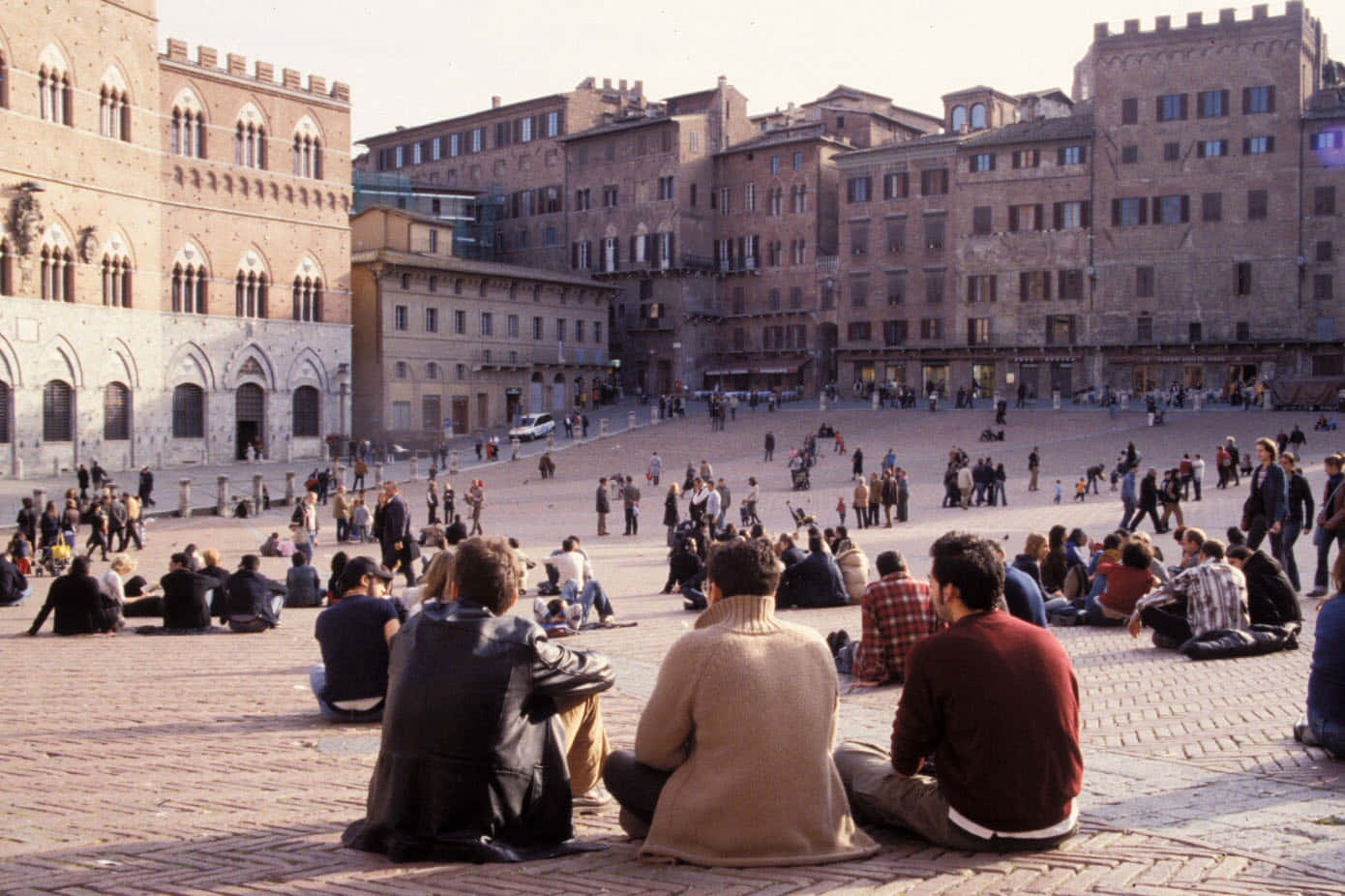 Piazza Del Campo Background