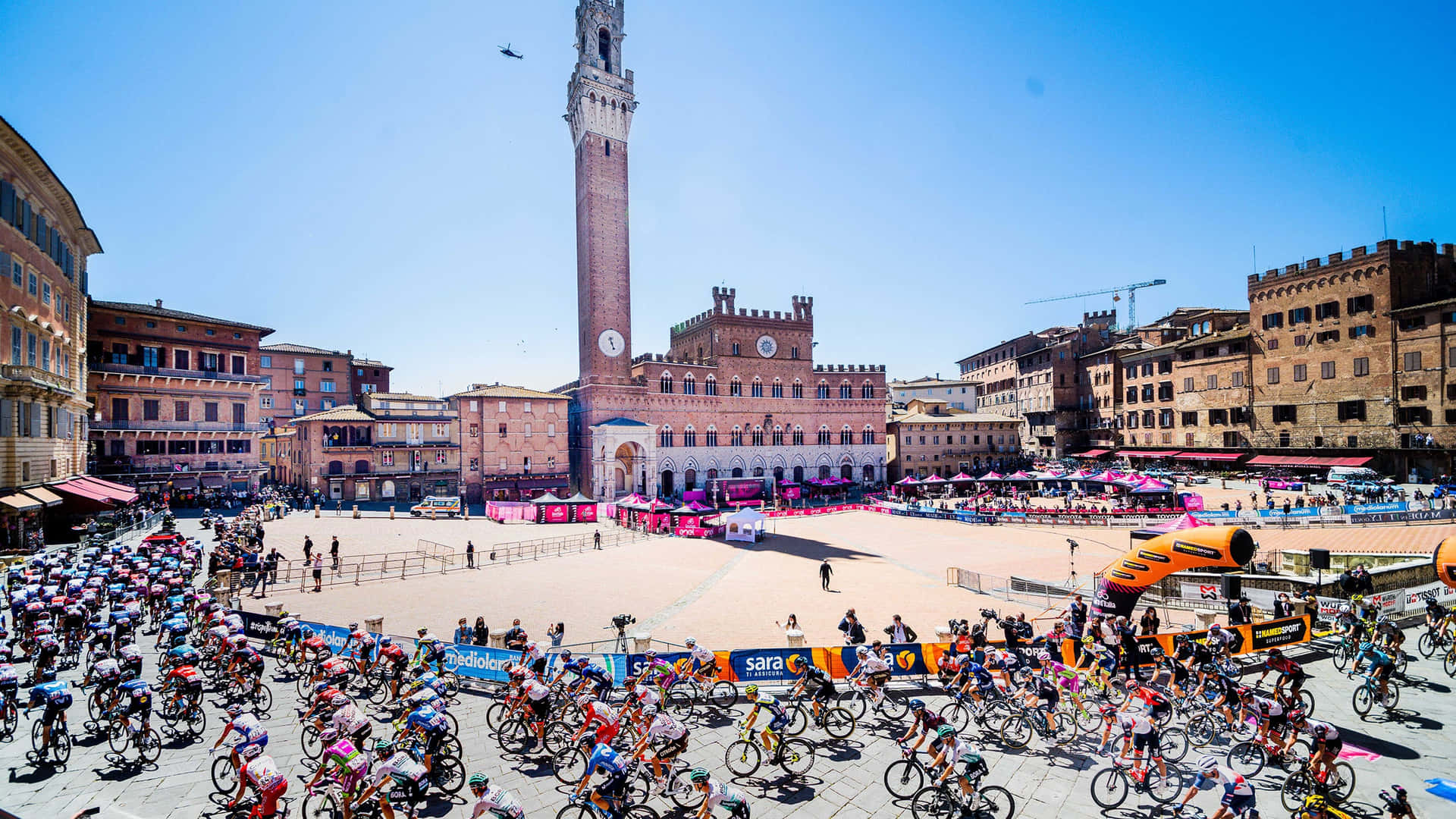 Piazza Del Campo Background