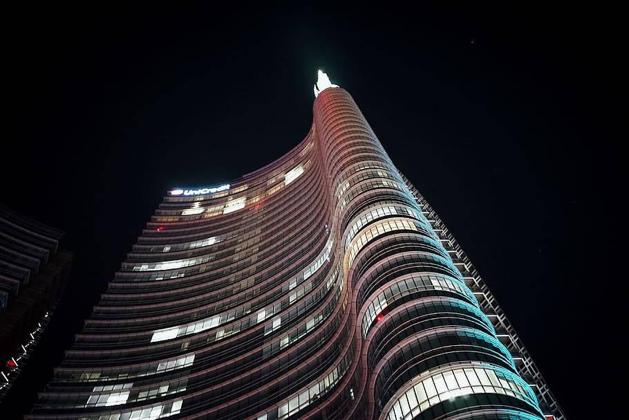 Piazza Gae Aulenti, Milan Background