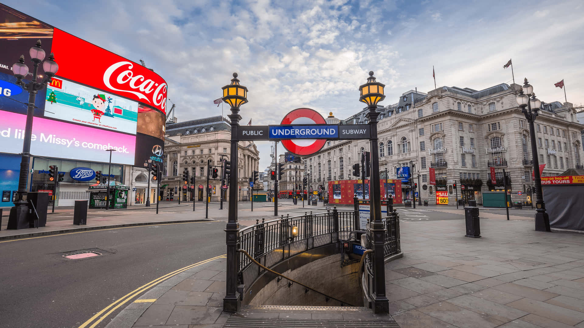 Piccadilly Circus Underground Subway Station Background