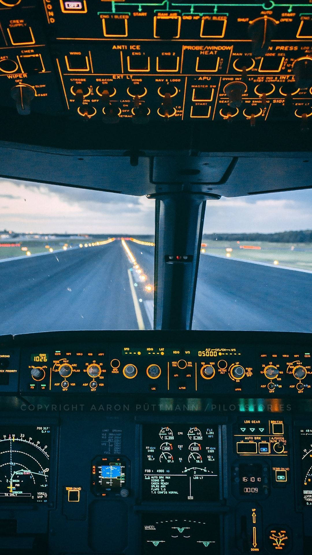 Pilot Cockpit Airplane Android