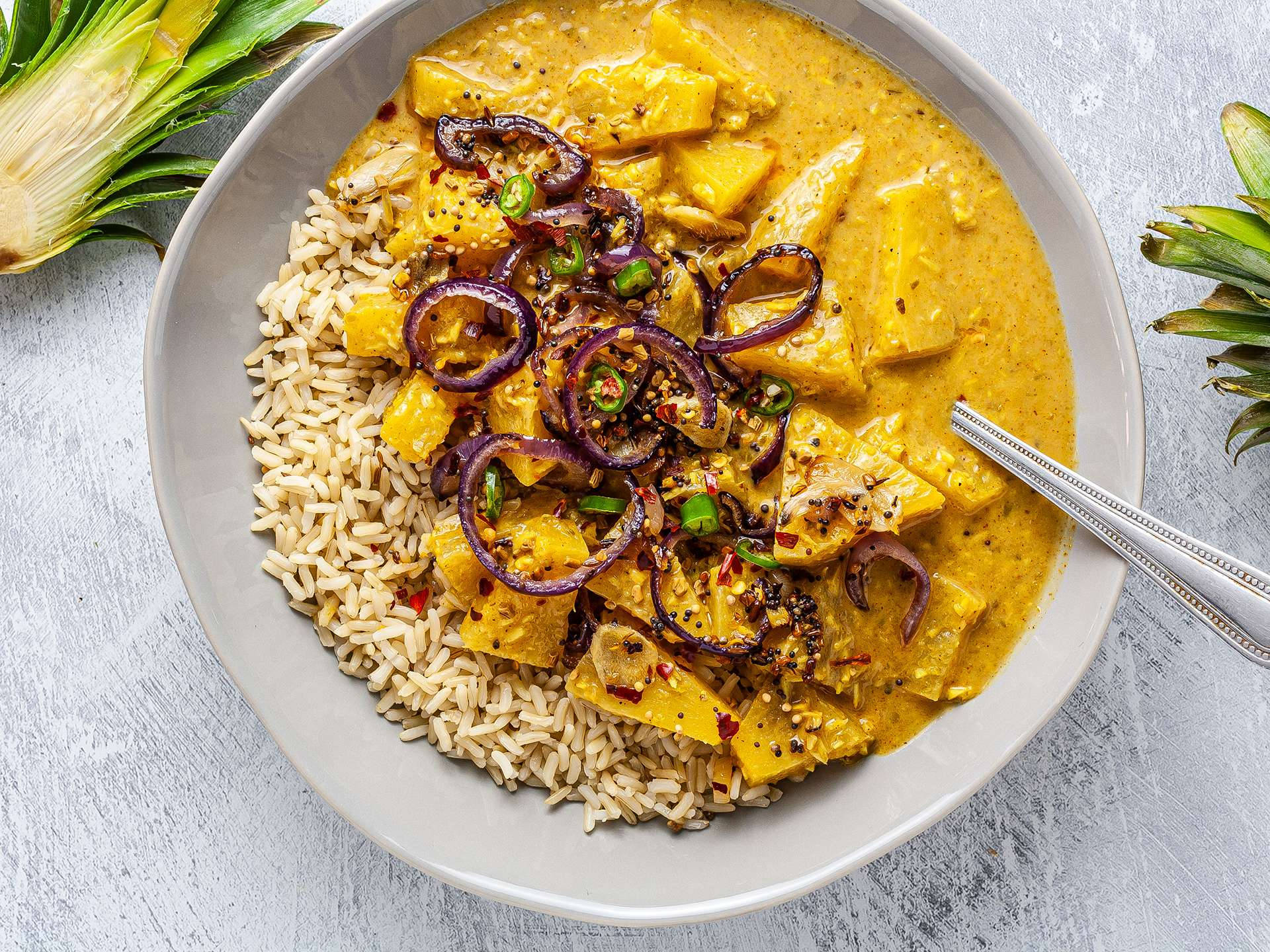 Pineapple Pachadi Yellow Curry With Onions And Rice Background