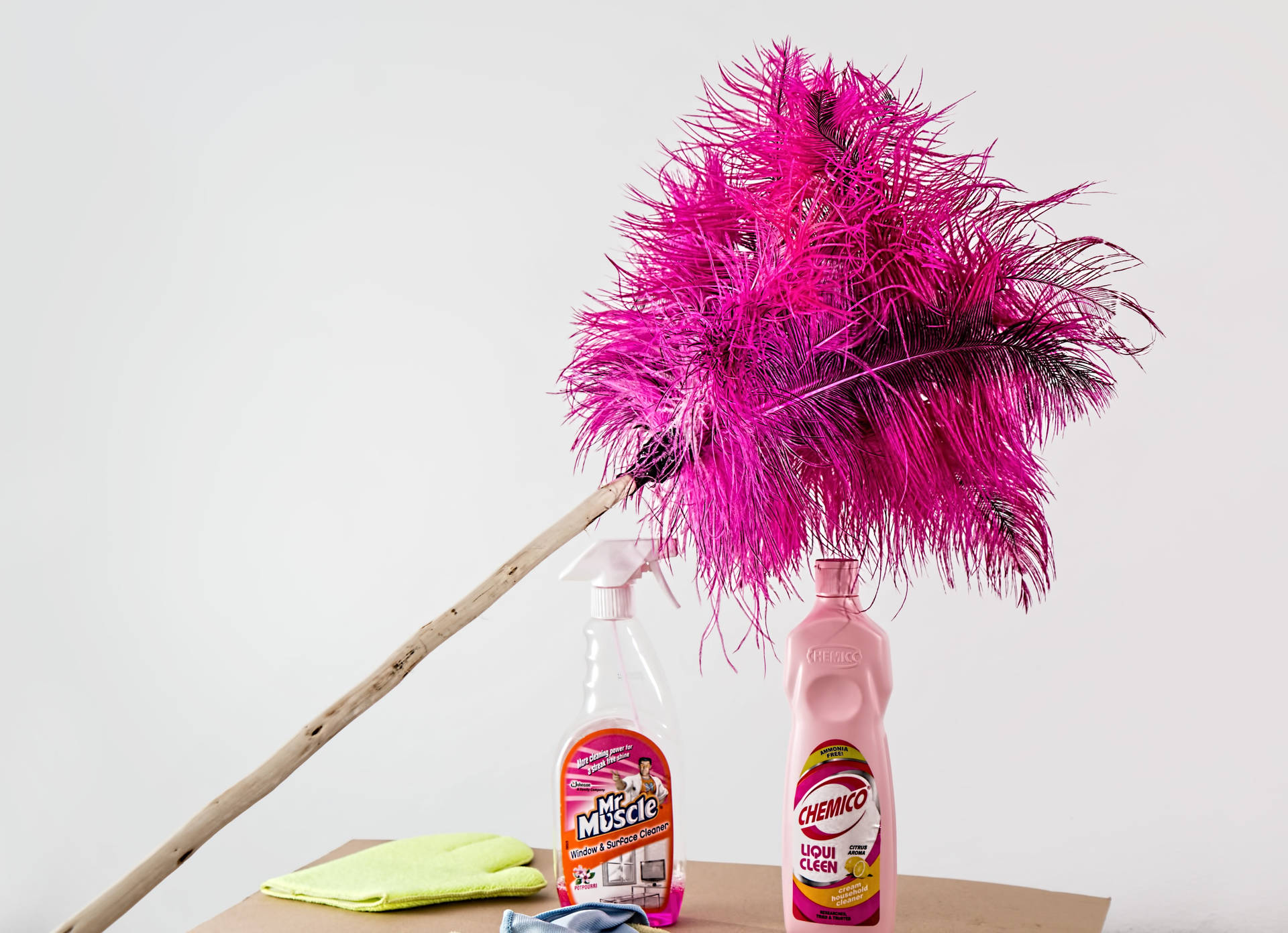 Pink Aesthetic House Cleaning Materials Background