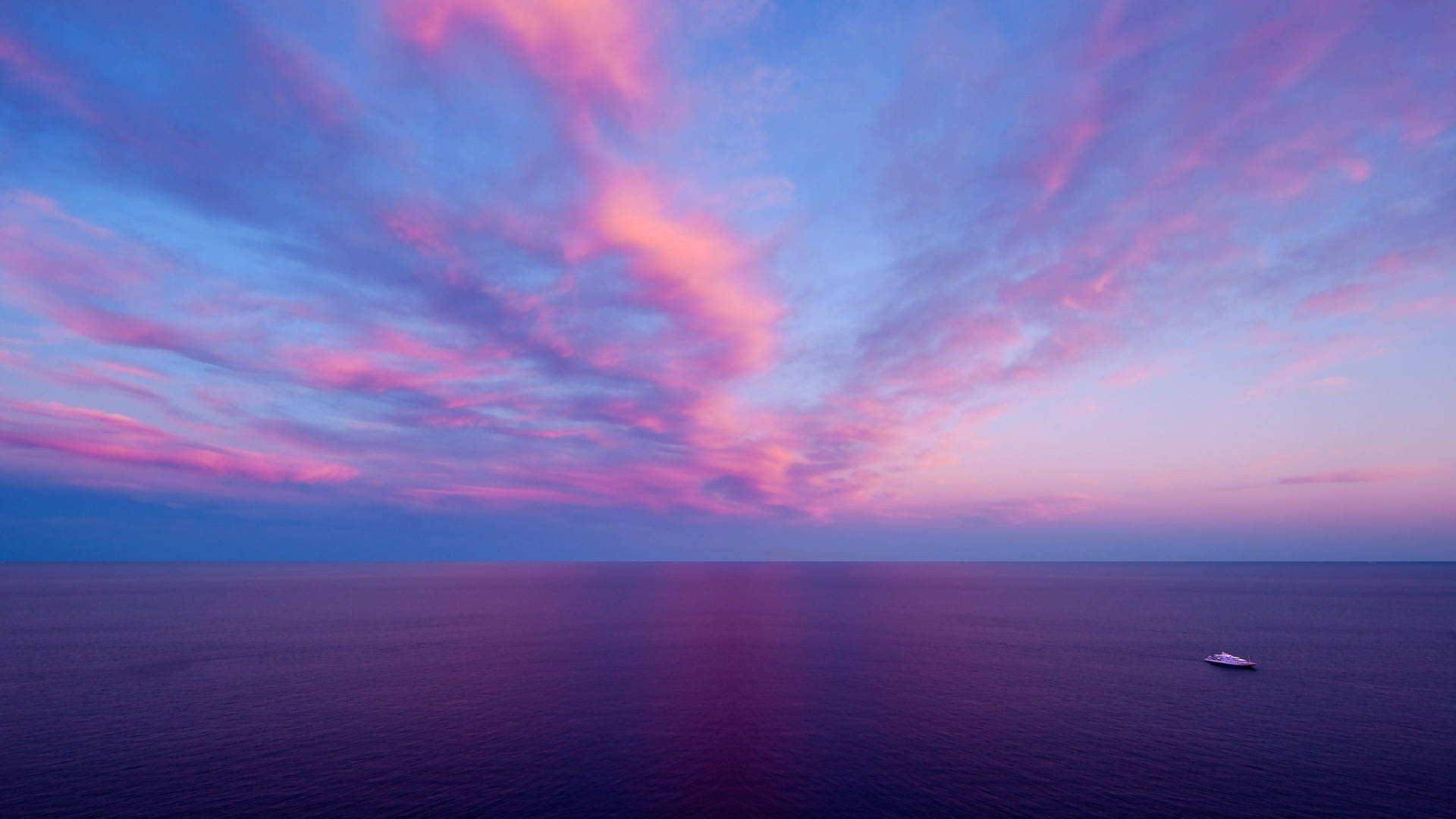 Pink And Blue Ocean Sky Background