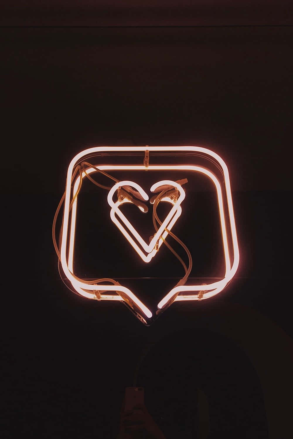 Pink Neon Heart Notification Light Background