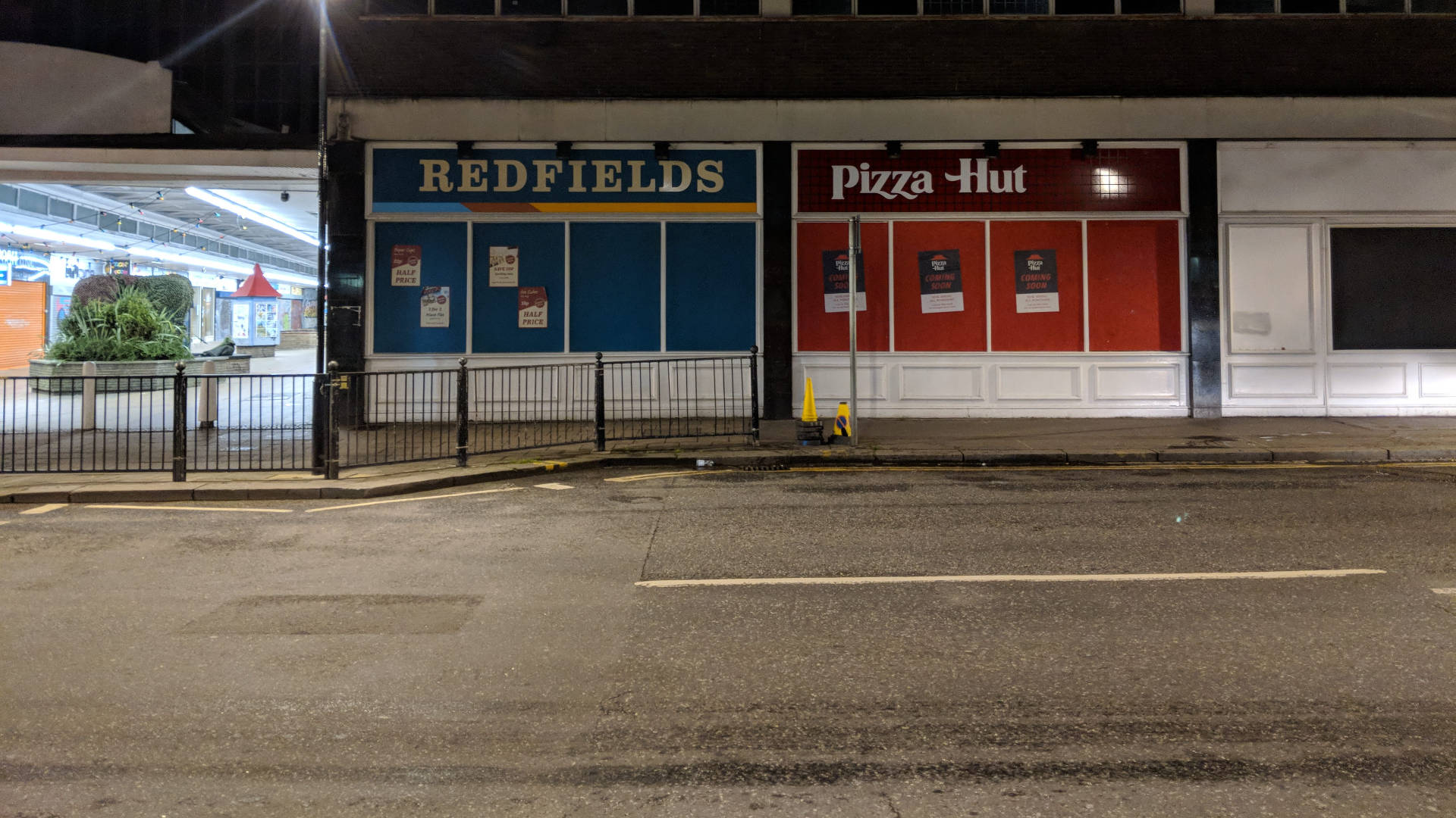 Pizza Hut And Redfields Stores Background