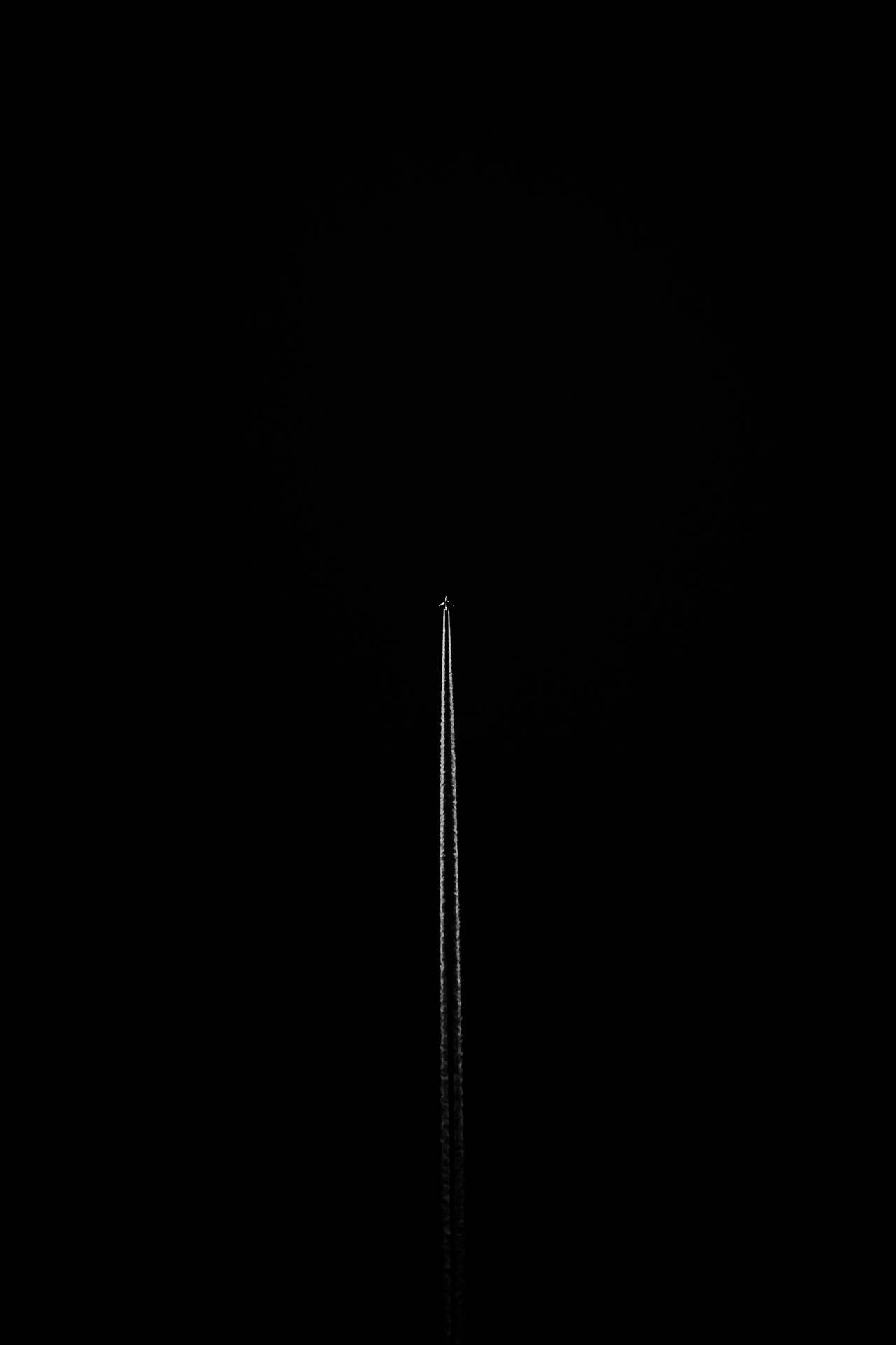 Plain Black Iphone Syringe Needle Background