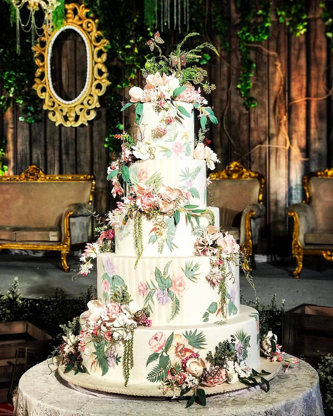 Plants And Flowers White Wedding Cake