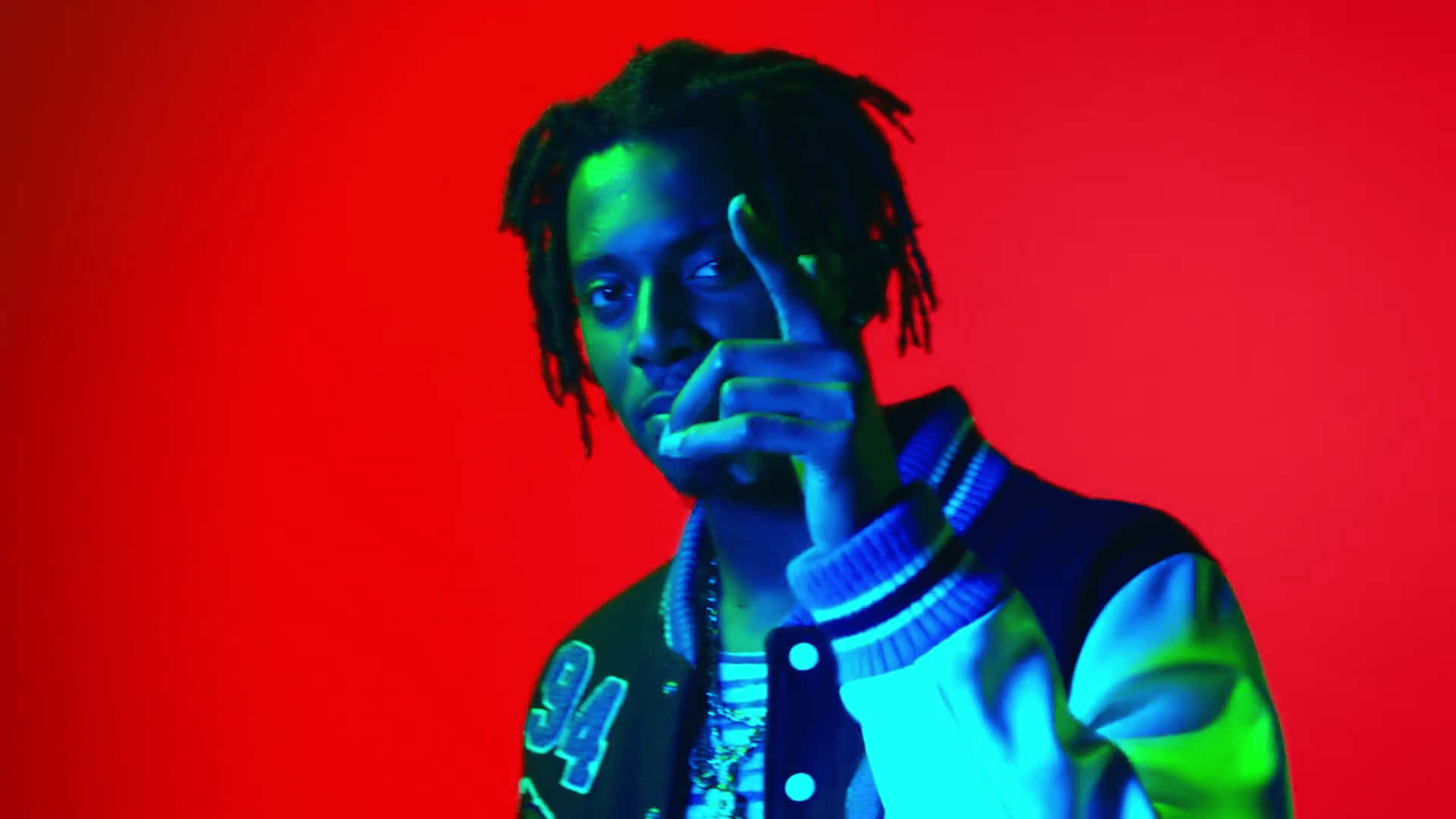 Playboi Carti Doing What He Loves – Delivering An Electrifying Performance. Background