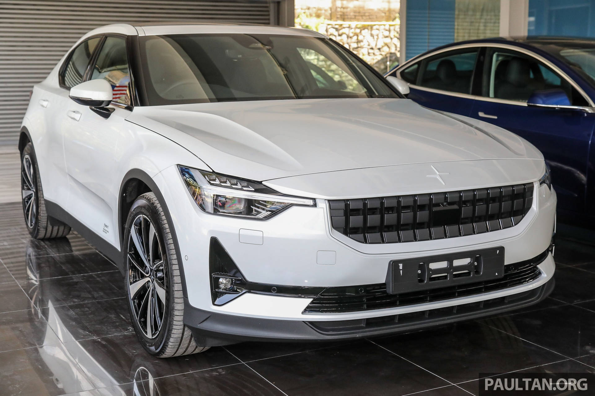 Polestar 2 In Snow Background