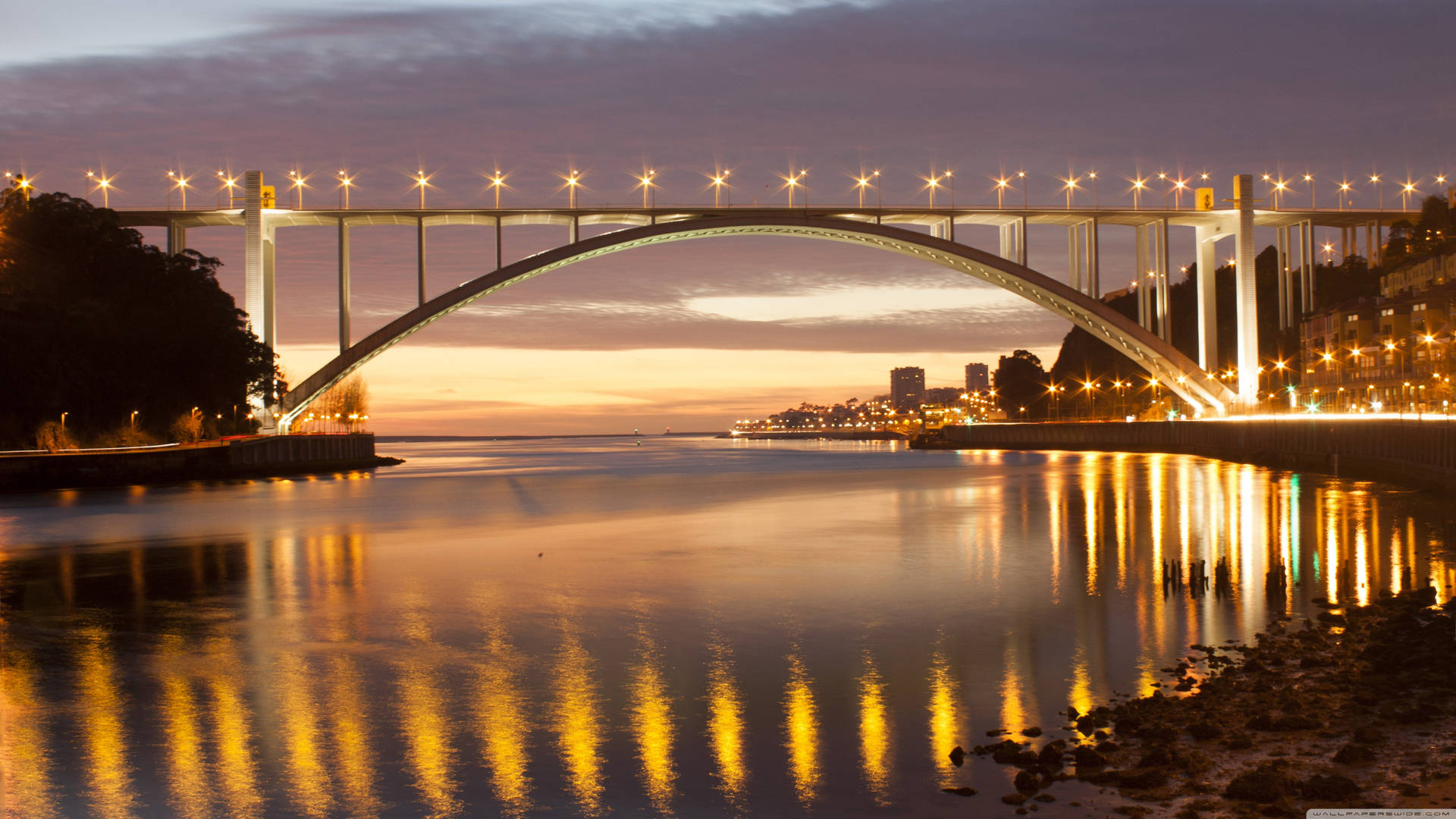 Ponte Da Arrábida Portugal Background