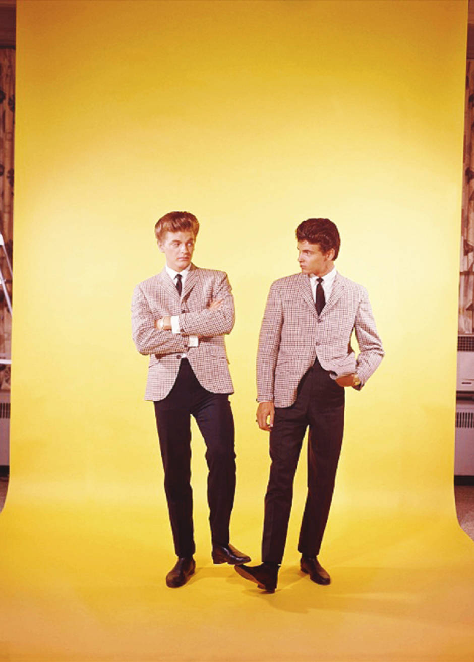 Pop Celebrity Musicians Everly Brothers Studio Shoot Background