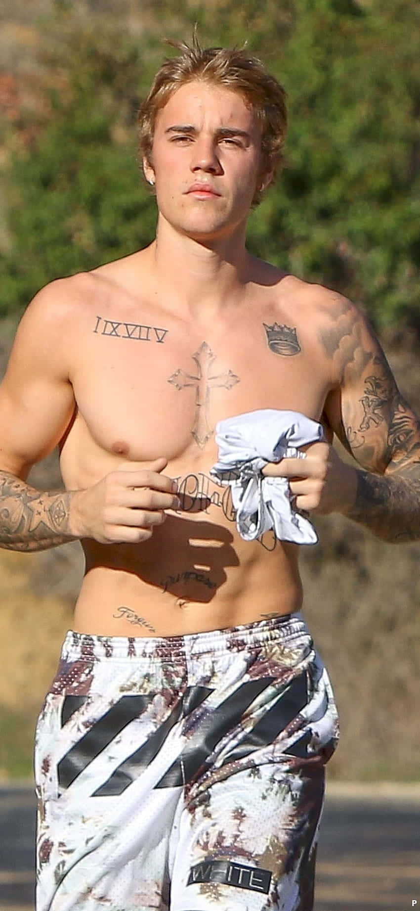 Pop Sensation Justin Bieber Takes The World By Storm In 2021. Background