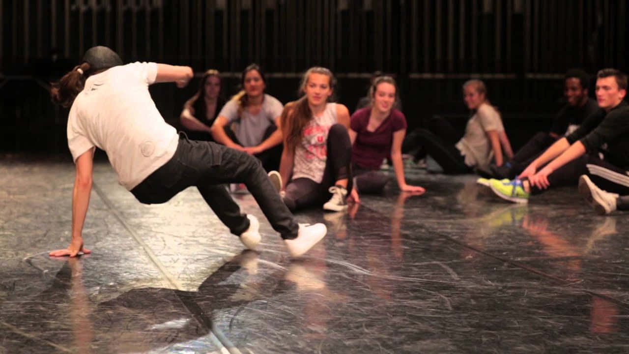 Popping On Floor [wallpaper]