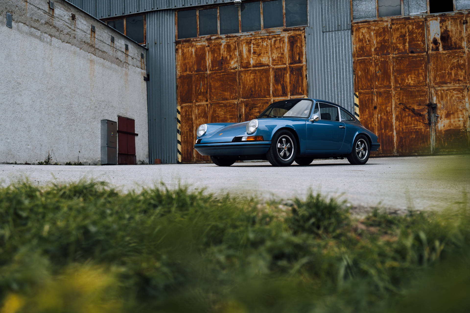 Porsche 911 In Slovakia Background