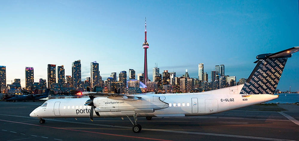 Porter Airlines Cn Tower Background