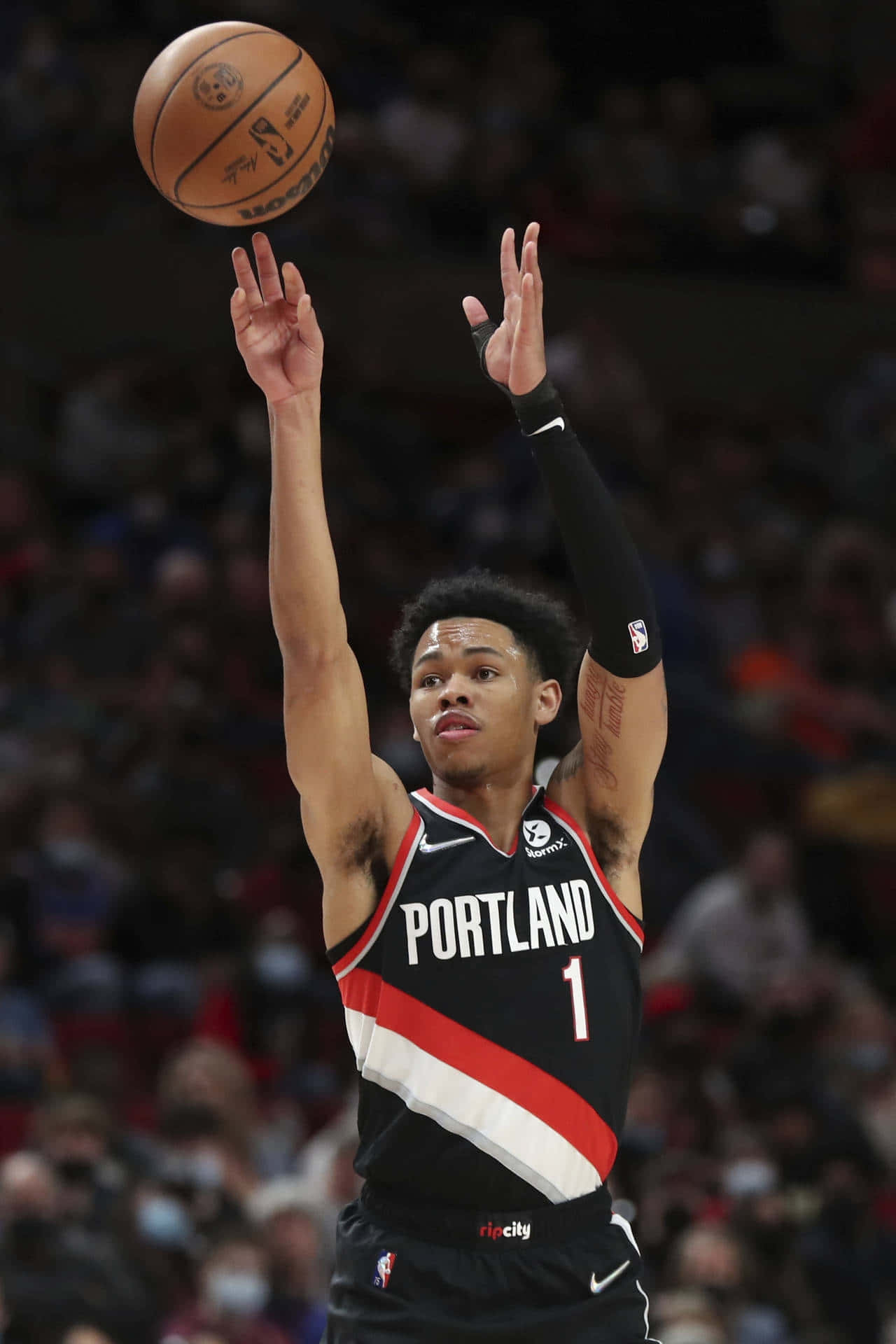 Portland Basketball Player Shooting Background