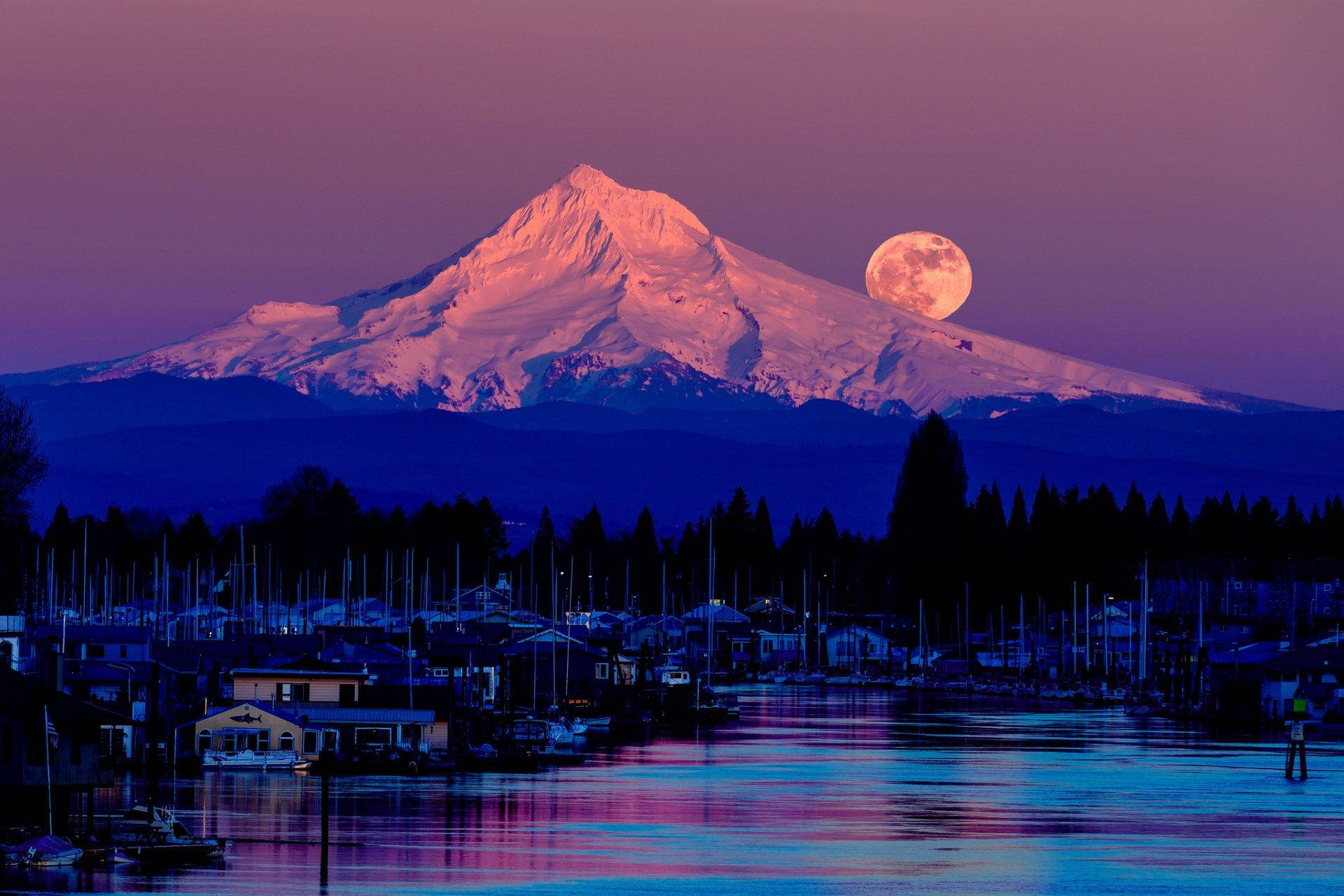 Portland Mount Hood Moon Background