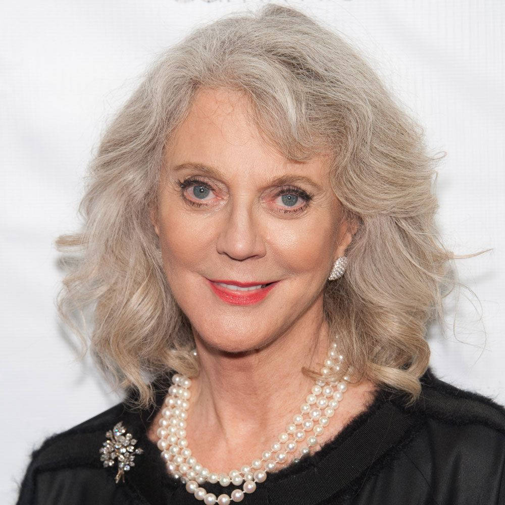 Portrait Blythe Danner