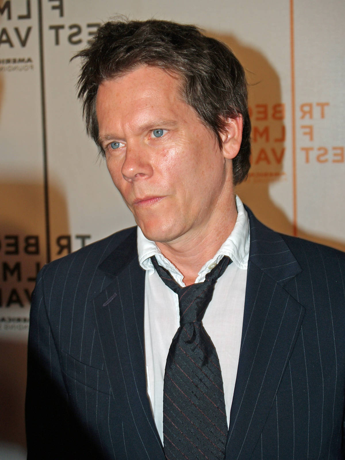 Portrait Of Kevin Bacon, Renowned Film Actor Background