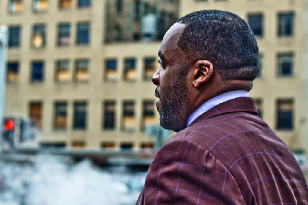 Portrait Of Kwame Kilpatrick, Former Mayor Of Detroit Background