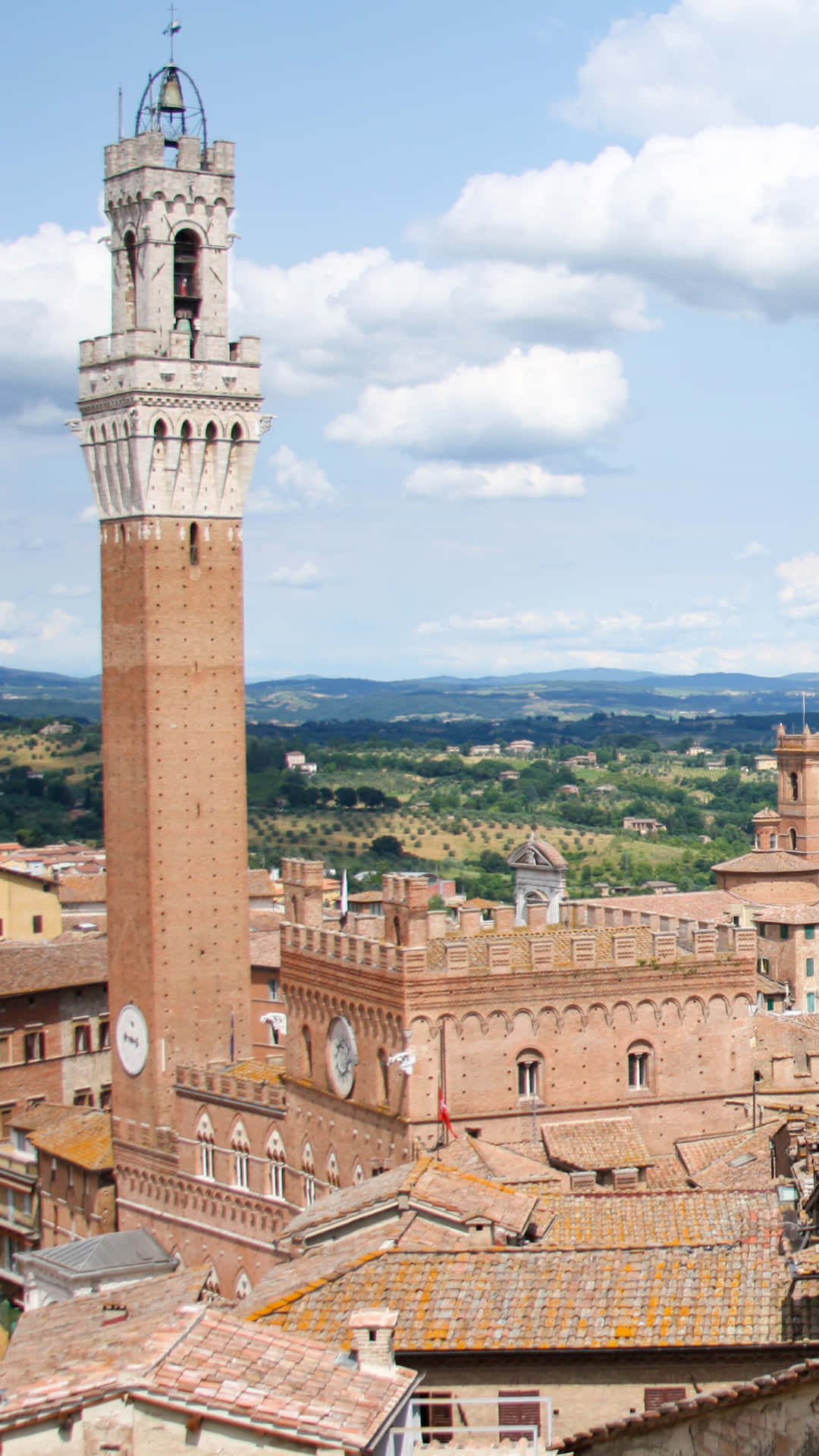 Portrait Of Torre Del Mangia In Siena Background