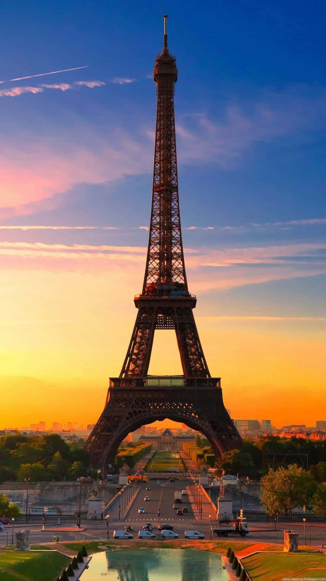 Portrait Photography Eiffel Tower Sunset Background