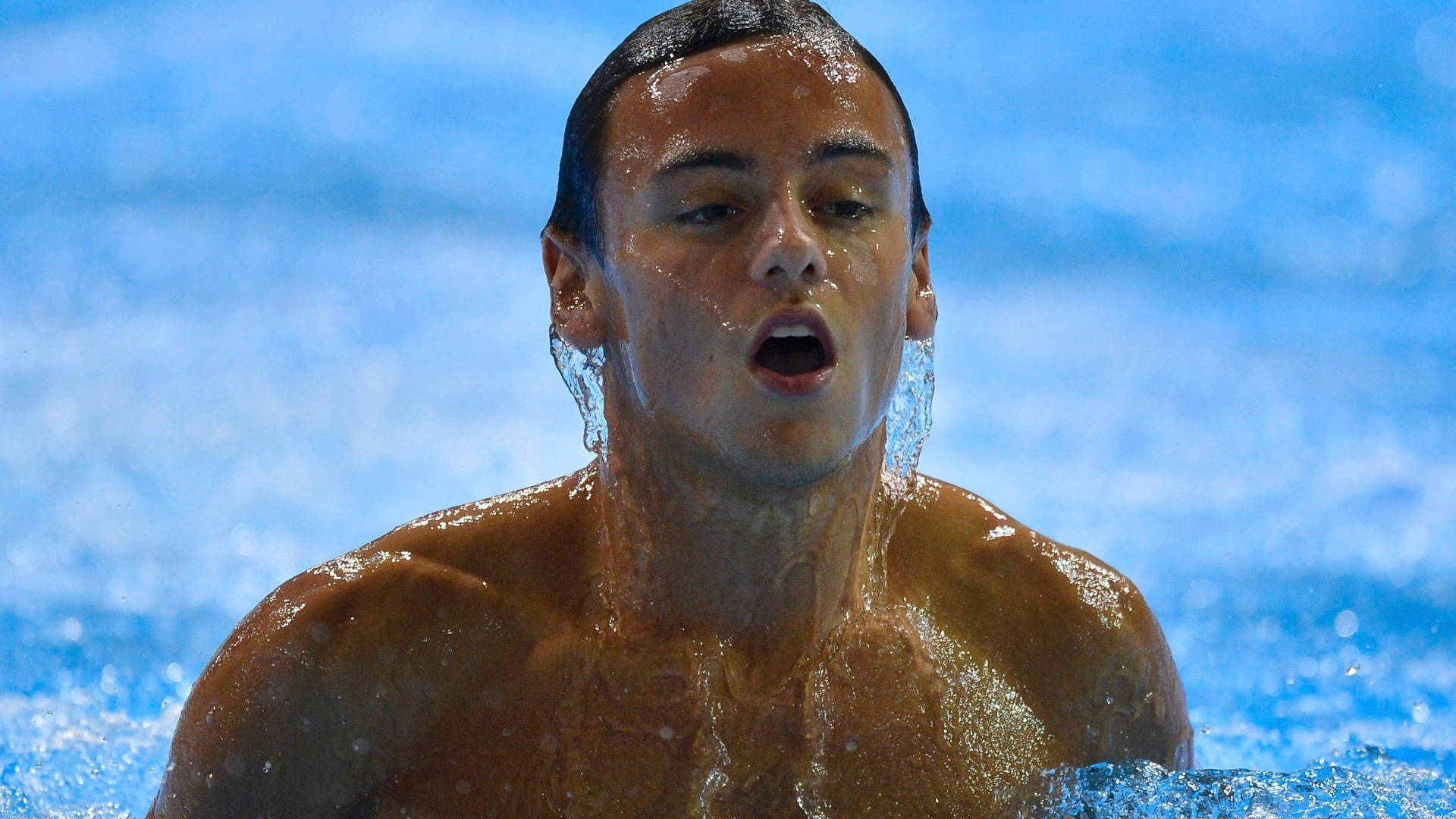 Post Dive Tom Daley Background