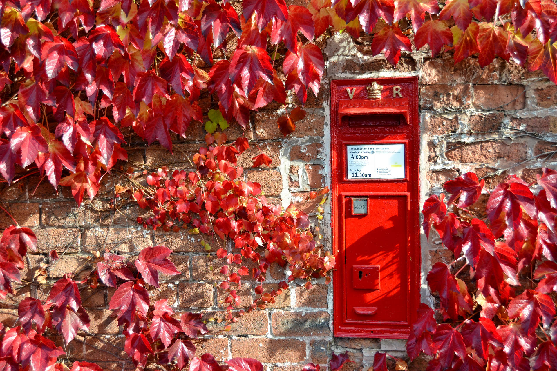 Post Office Red Royal Box
