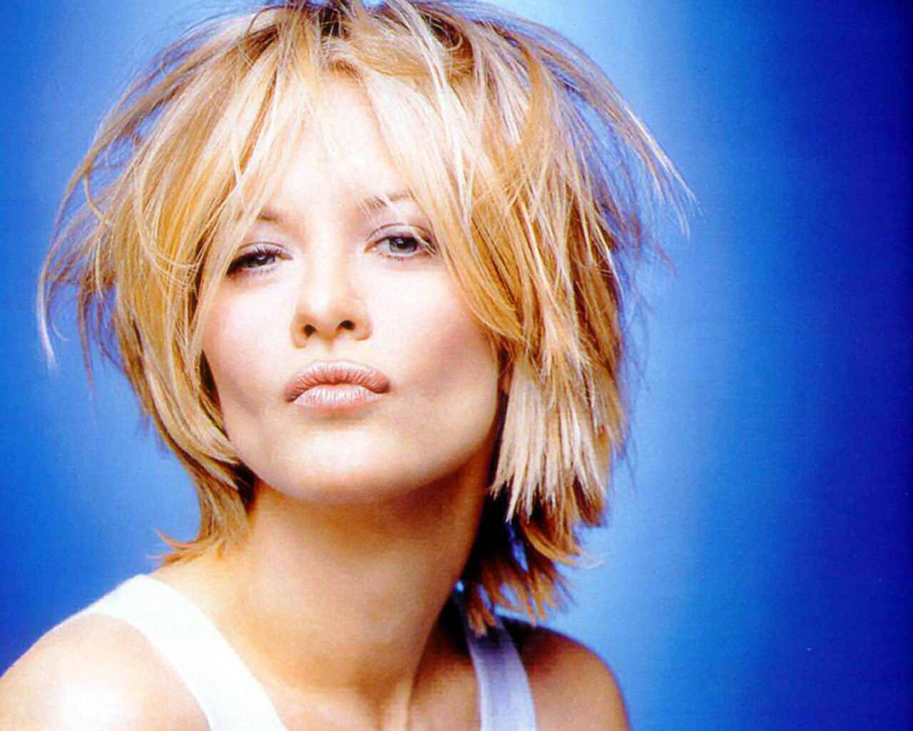 Pouty Lips Meg Ryan Background