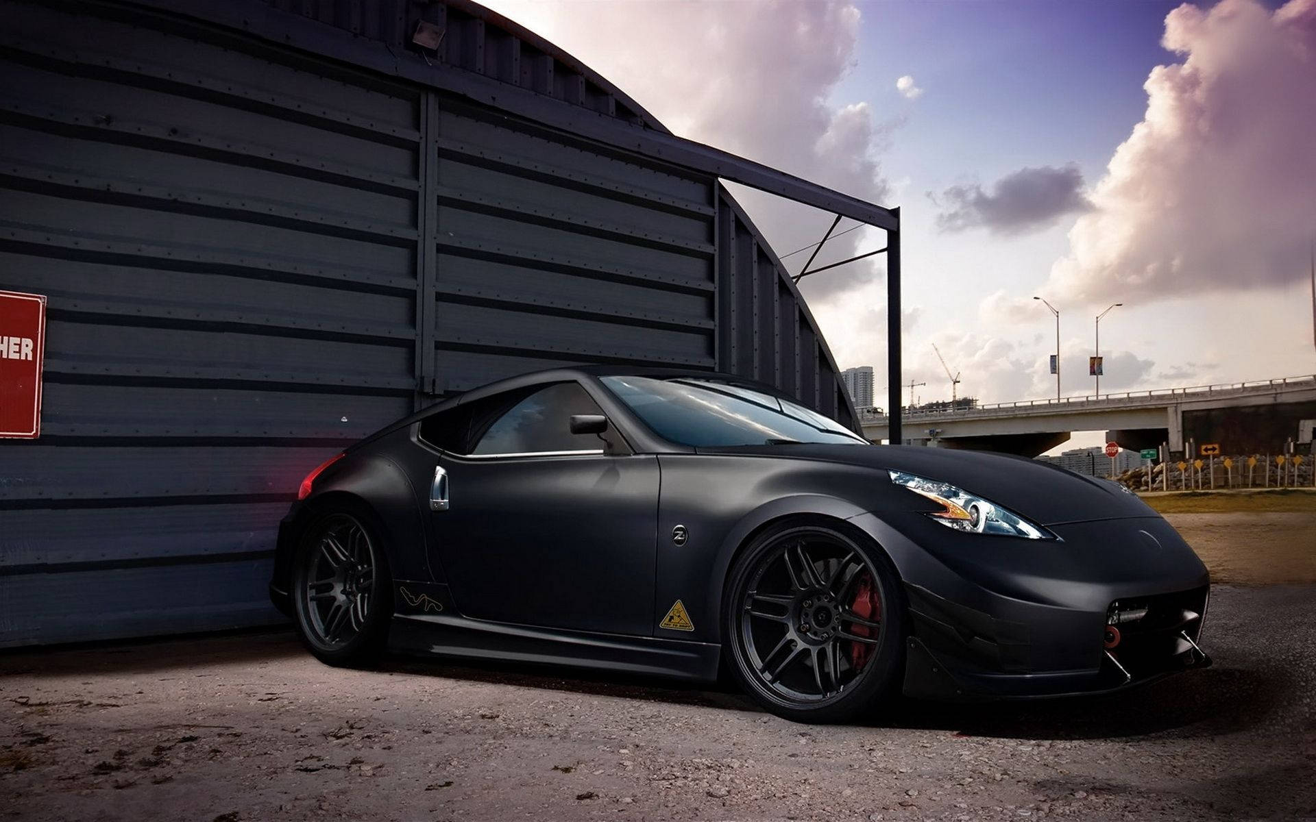 Powerfully Professional: The Nissan 370z