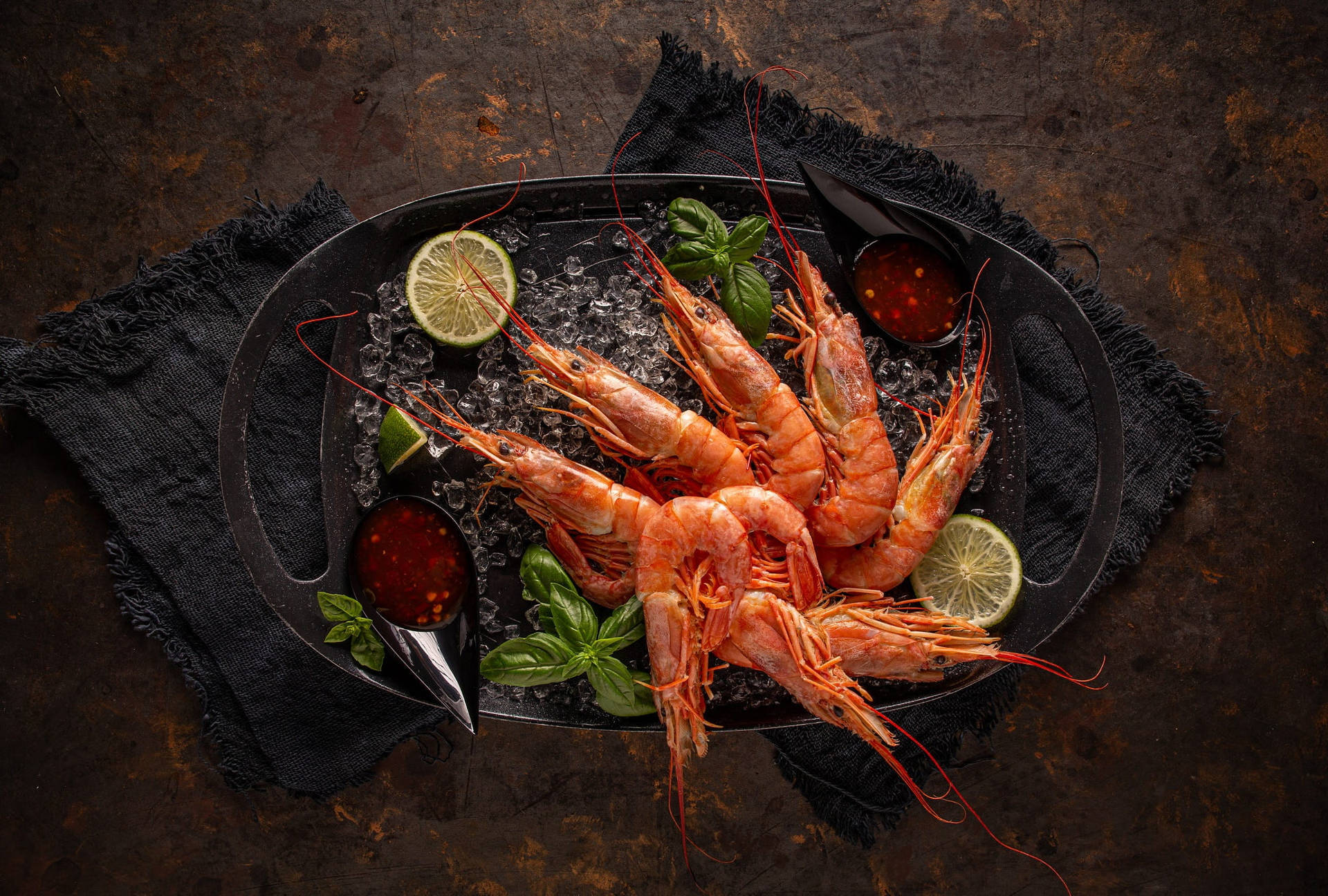 Prawns With Spicy Dipping Sauce