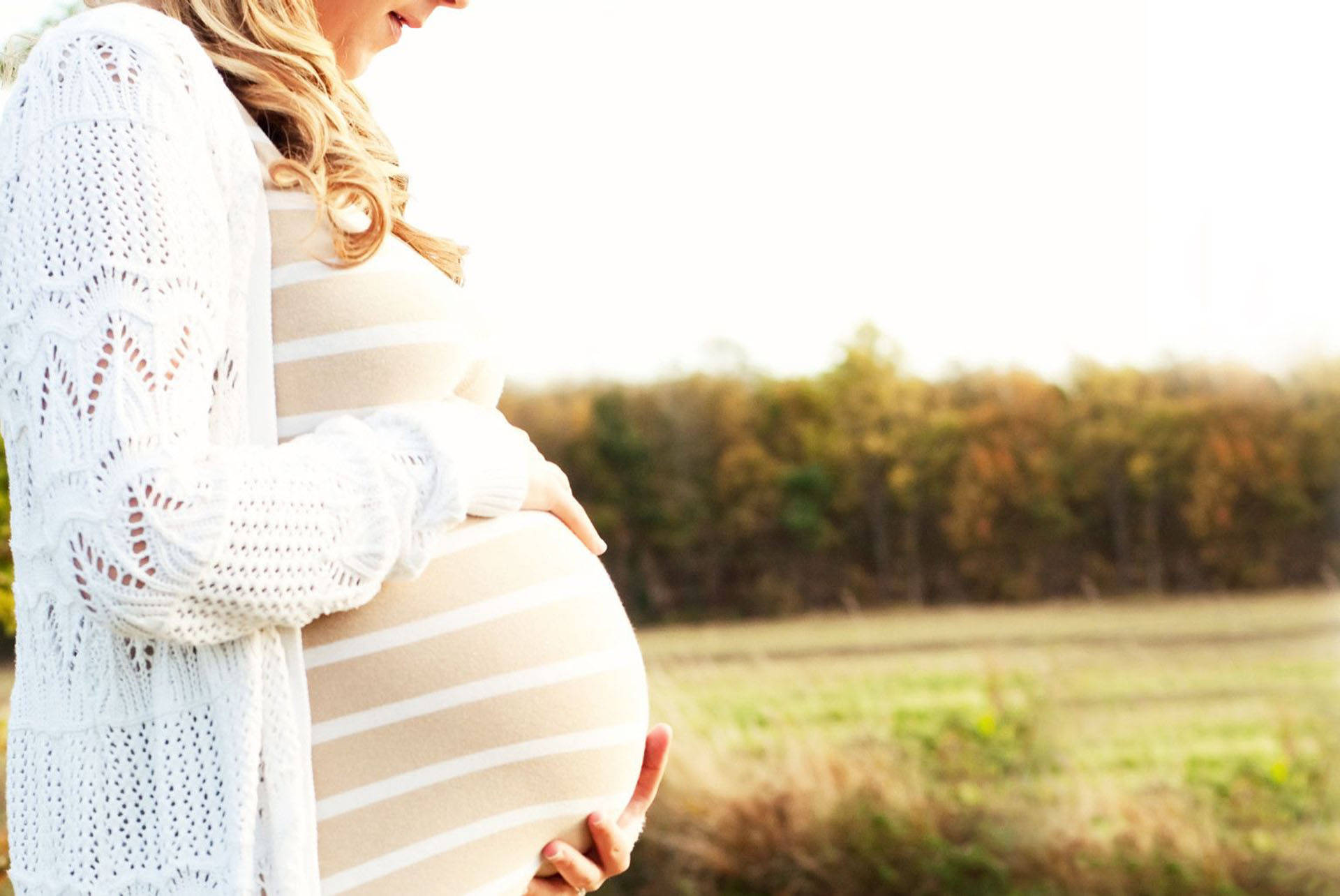 Pregnant At Fields Photoshoot