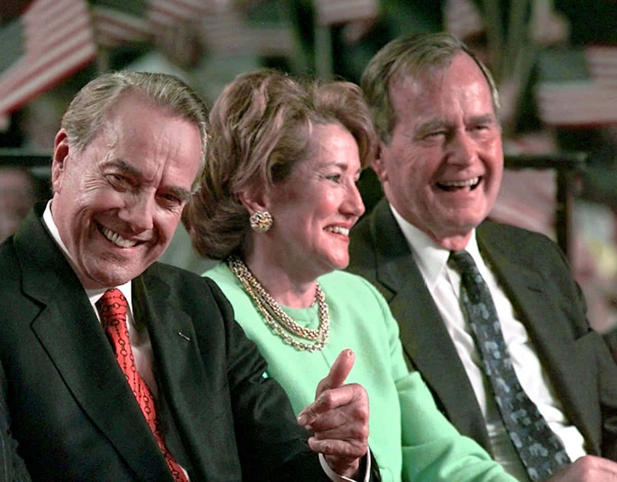 President Bush With Bob And Elizabeth Dole Background