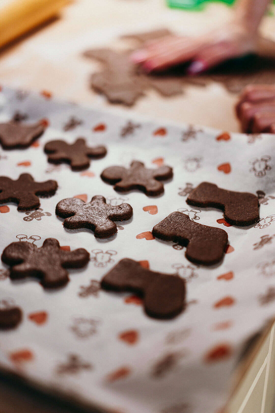 Pretty Christmas Gingerbread Cookies Background