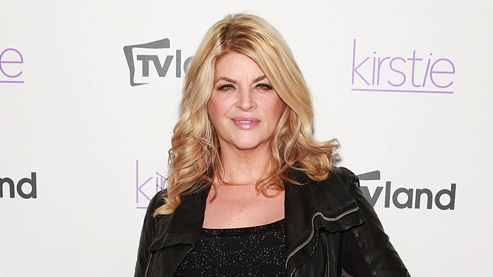 Pretty Kirstie Alley Sitcom Premiere Event Background