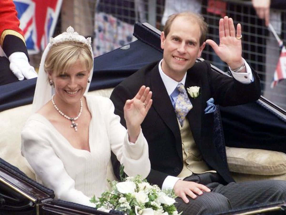 Prince Edward And Sophie In Bridal Car Background