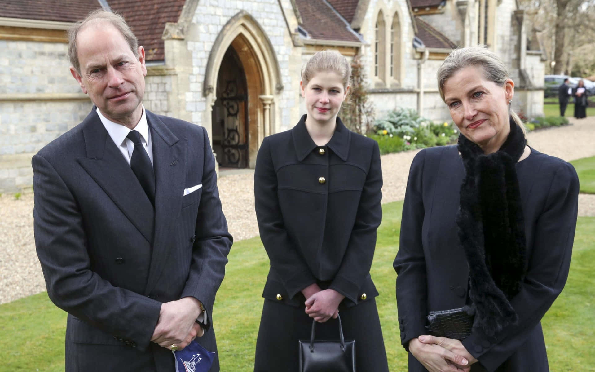 Prince Edward With Wife And Daughter Background