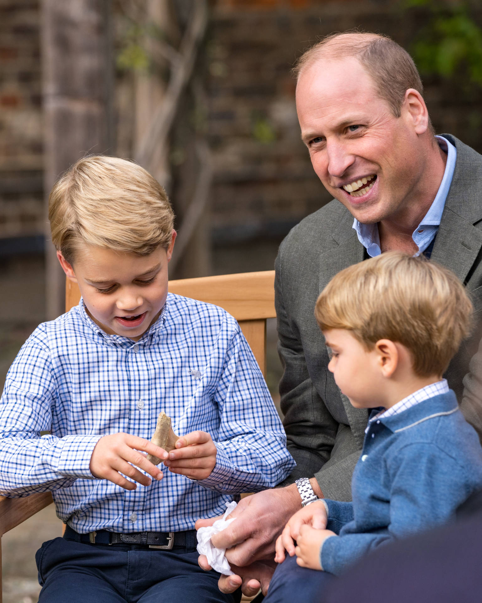 Prince William With His Sons Background