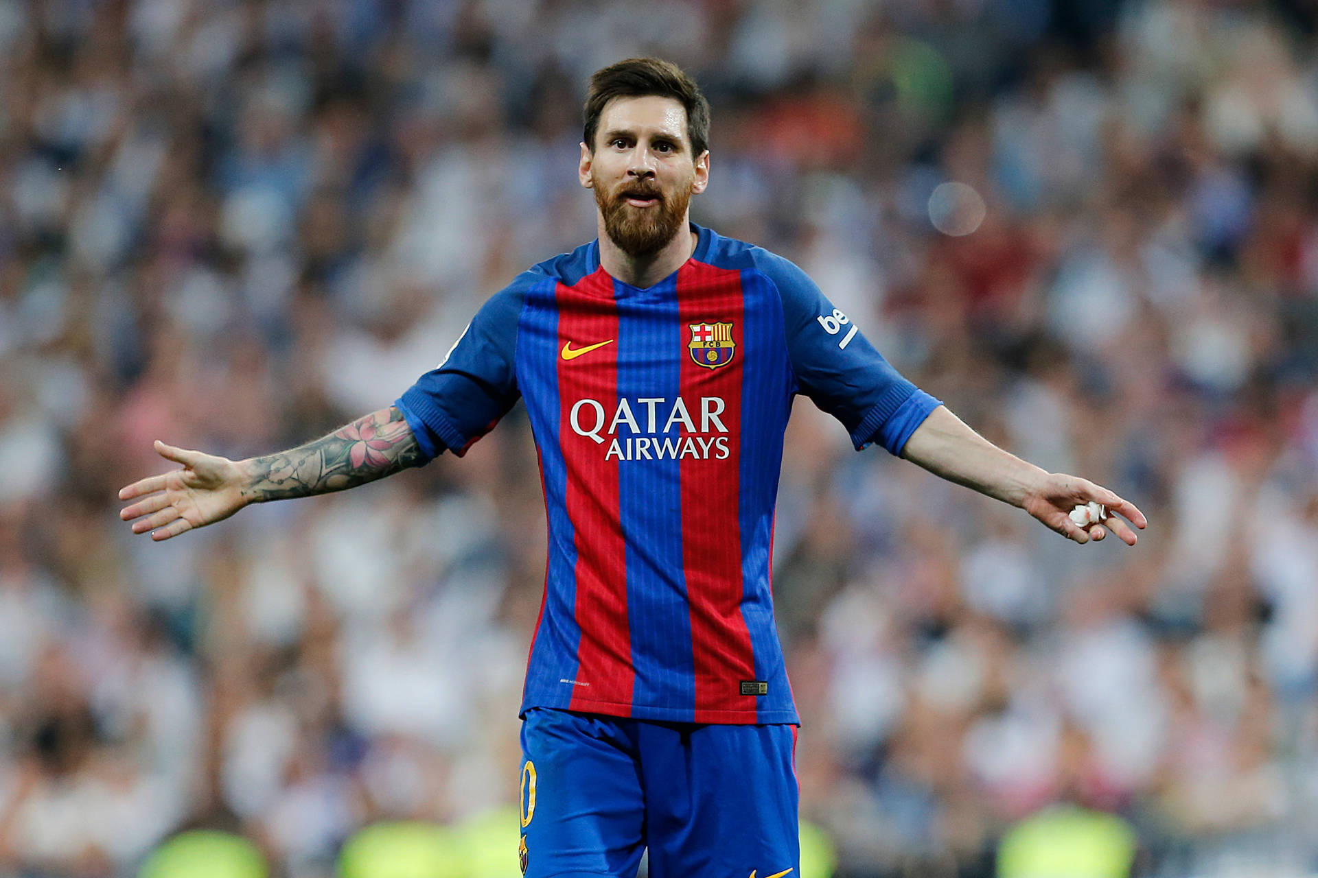 Pro Football Athlete Lionel Messi Background