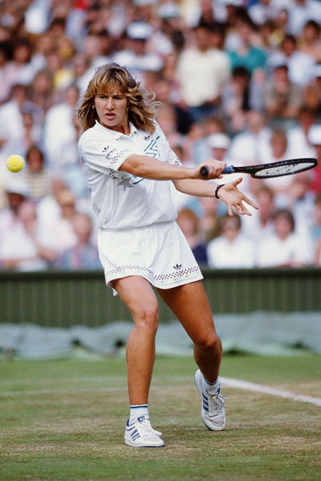 Pro Tennis Athlete Steffi Graf Background