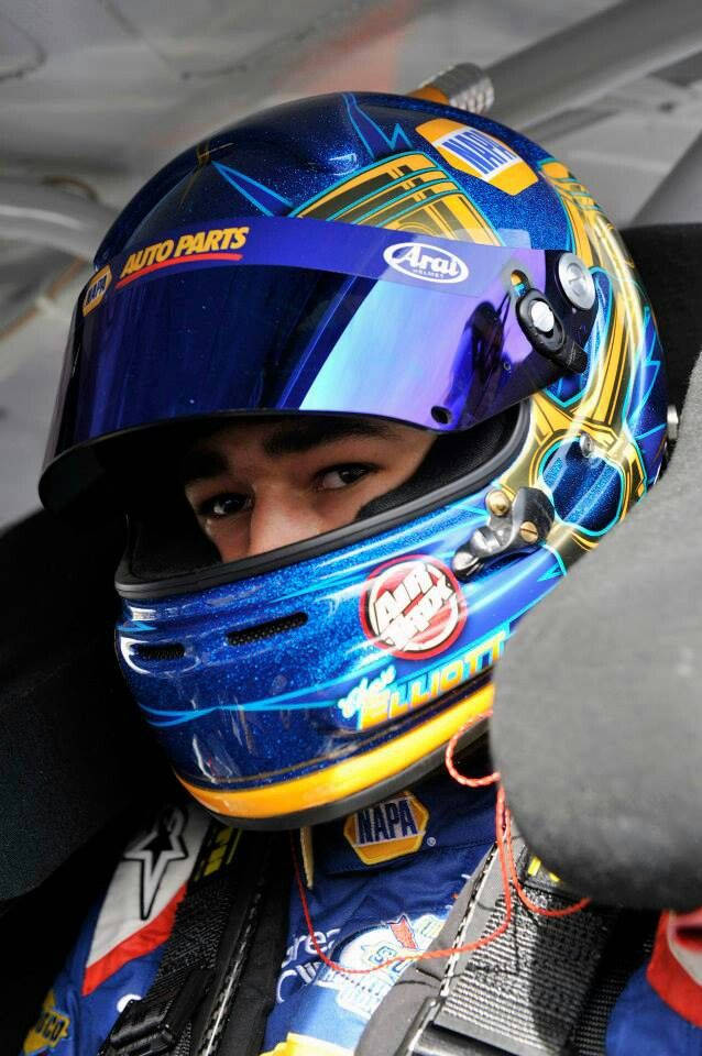 Professional Nascar Driver Chase Elliott In Action