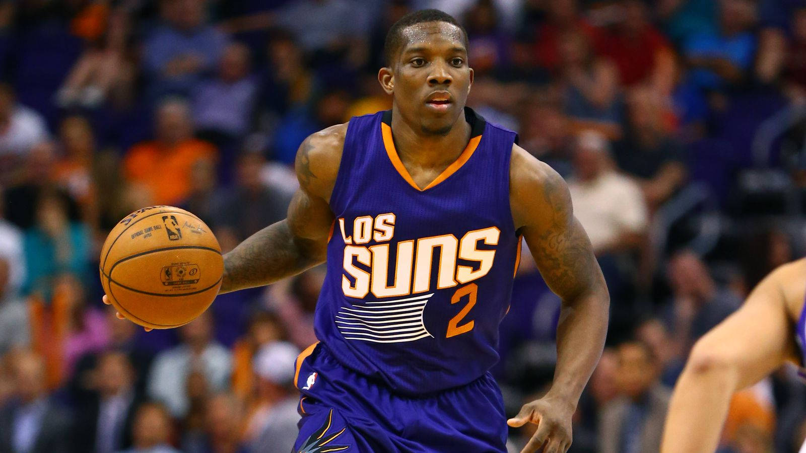 Professional Nba Player Eric Bledsoe Planning A Strategy During A Game.